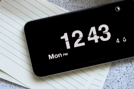 Comment afficher les secondes sur l’horloge Android et iPhone