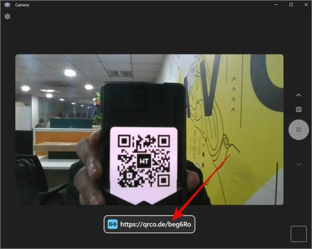 pointez le QR code devant la webcam