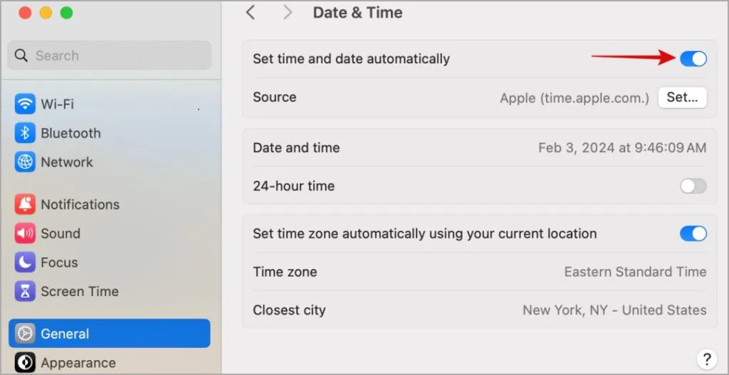 Įjunkite automatinę datos ir laiko funkciją „Mac“.