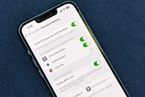 Comment supprimer automatiquement les codes OTP et de vérification sur iOS 17