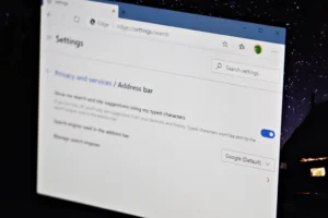 Sådan indstilles Google-søgning som standard i New Microsoft Edge på pc, iPhone og Android