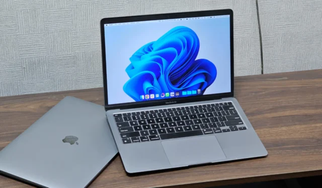 Trūksta „Windows“ funkcijų „Mac“? Šios 8 programos gali padėti