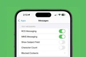 Kaip įjungti RCS pranešimų siuntimą „iPhone“ („iOS 18“)