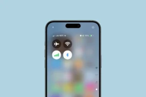 Få Wi-Fi-, mobil- og Bluetooth-ikoner i iOS 18 Control Center