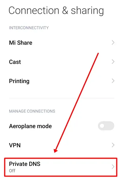 Нажмите на опцию Частный DNS.