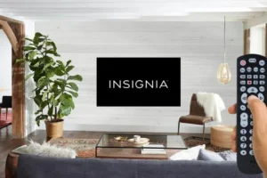 Programma senza sforzo la tua TV Insignia con un telecomando universale