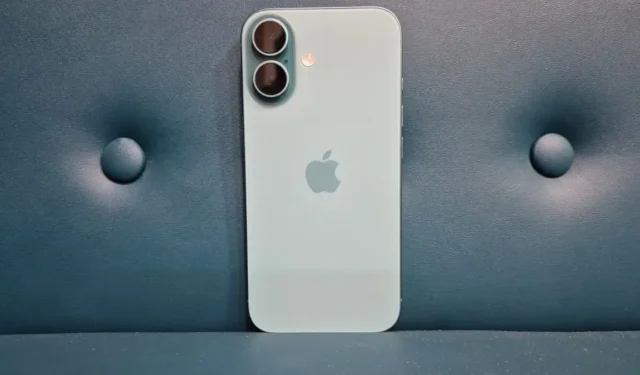 iPhone 16: Jak zakázat náhodné spuštění fotoaparátu z ovládacího tlačítka