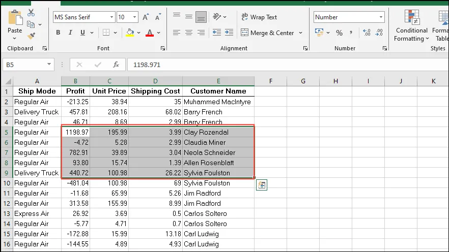 Programmā Excel atlasiet šūnas