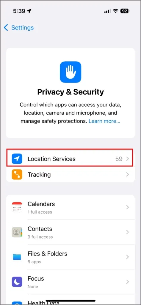 Limitare l'accesso alla posizione per le app su iOS 18